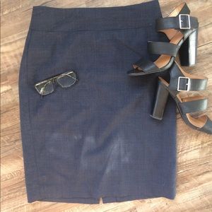 SALE Banana Republic wool navy pencil skirt 2